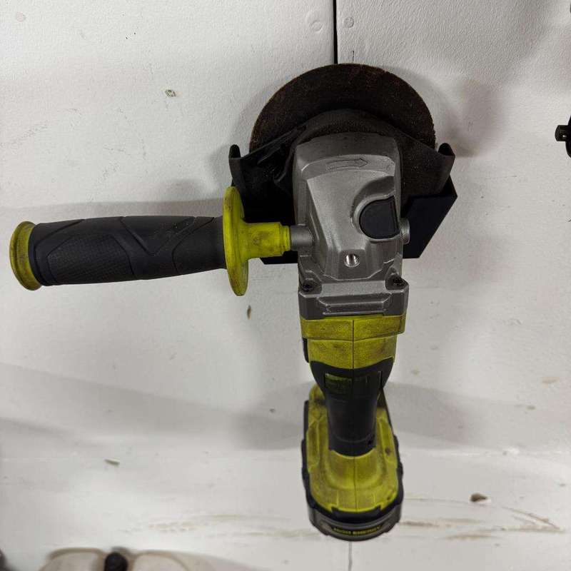 Supporto da Parete per Smerigl - Workshop Tools Hanger recensione e prezzo